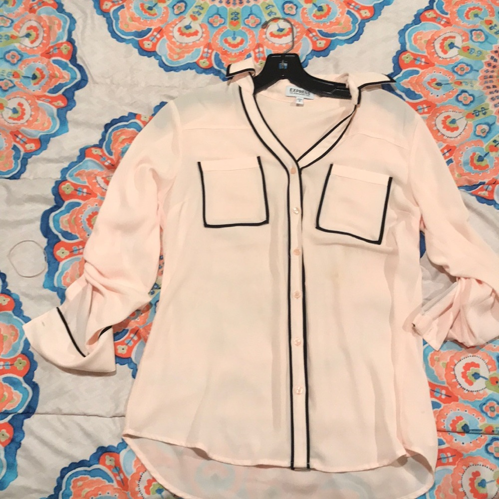 EXPRESS button up